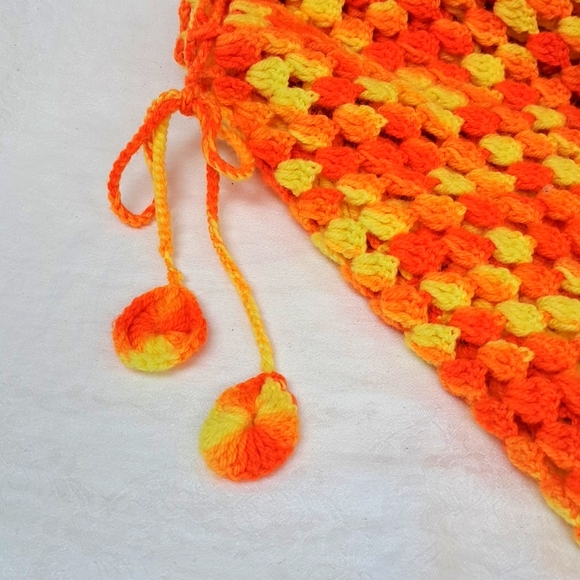 Retro handmade child’s orange and yellow poncho - Picture 2 of 7